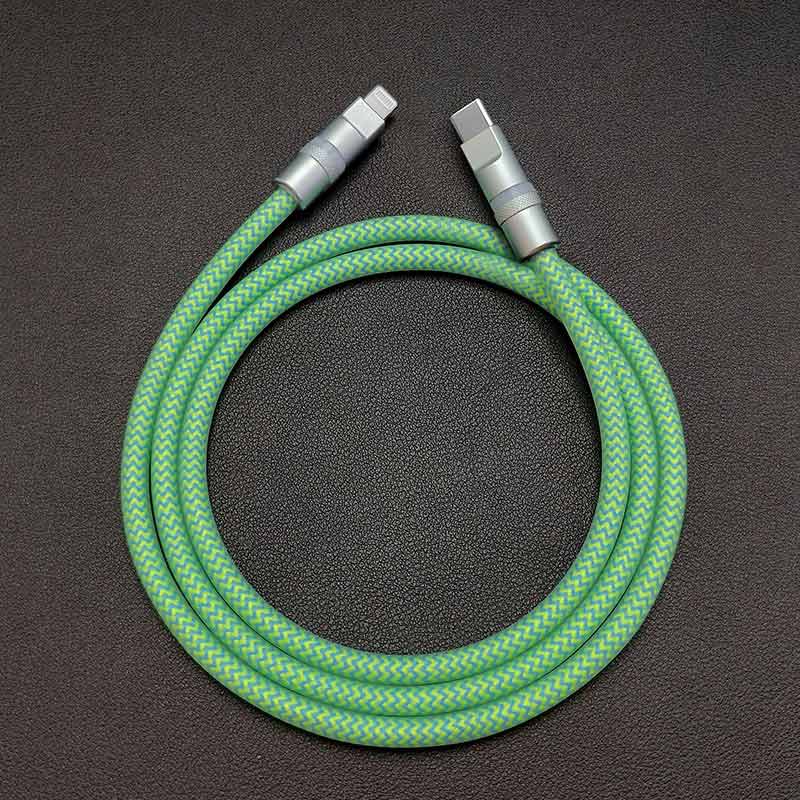 "Neon Chubby" Fast Charge Cable With Smart Light